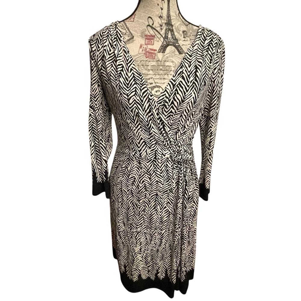 White House Black Market Black and White Midi Dress